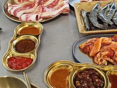 -金会长自助海鲜·烤肉(人民广场店)