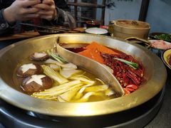 -王婆乔鲜鱼自助火锅(蜀汉路店)