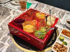 -禄婶鸡煲·打边炉