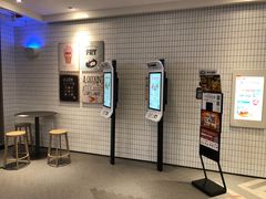 -肯德基(成山路地铁站店)