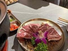 -围炉肉舍•炭烤活鳗•丹东海鲜烤肉(步行街店)