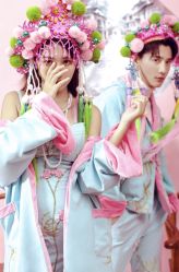 -易摄影婚纱摄影工作室