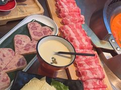 -辣伍鲜毛肚老火锅(元一店)