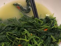 -五谷芳乳鸽王(海景店)