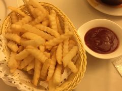 -马迭尔德式西餐精酿啤酒屋(中央大街店)