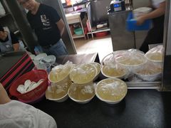 -周震馄饨