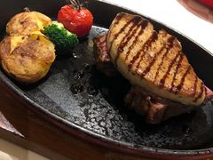 法式鹅肝牛排-西堤厚牛排(新世界店)