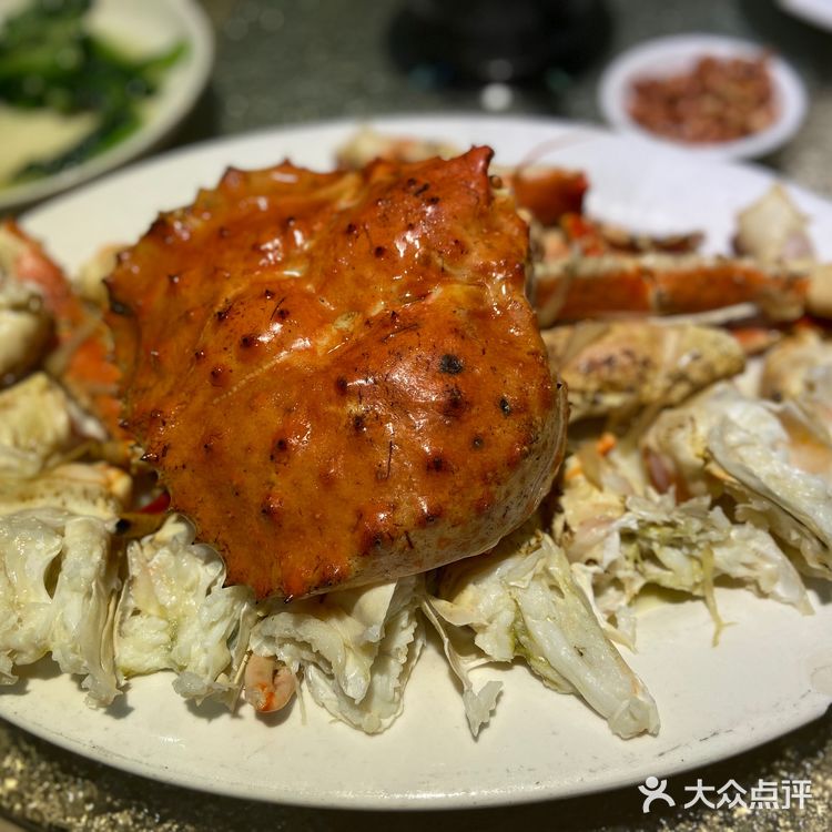光吃帝王蟹我就能吃饱！