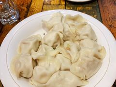 黑猪肉酸菜饺子-金谷园饺子·烧烤(人大总店)