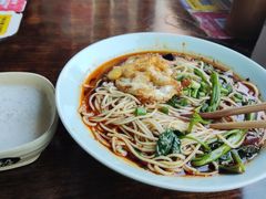 -忆碗面(华新街店)