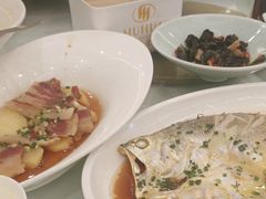 -沪华海鲜大酒楼(南汇店)