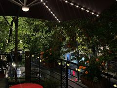 -龙门阵茶屋川菜馆(武康路店)