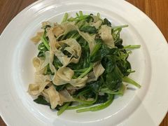 -金枝玉叶上海人家食府(三里河店)