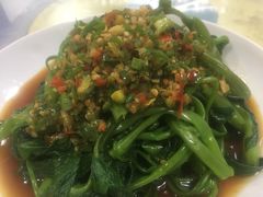 剁椒藤菜-洪霞餐馆