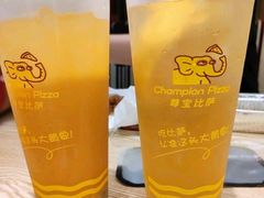 -尊宝比萨(较场口店)