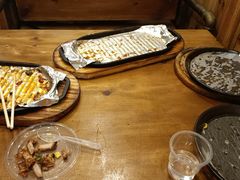 -老东镇啤酒屋海鲜加工·蒸汽海鲜·海鲜烧烤(台东店)