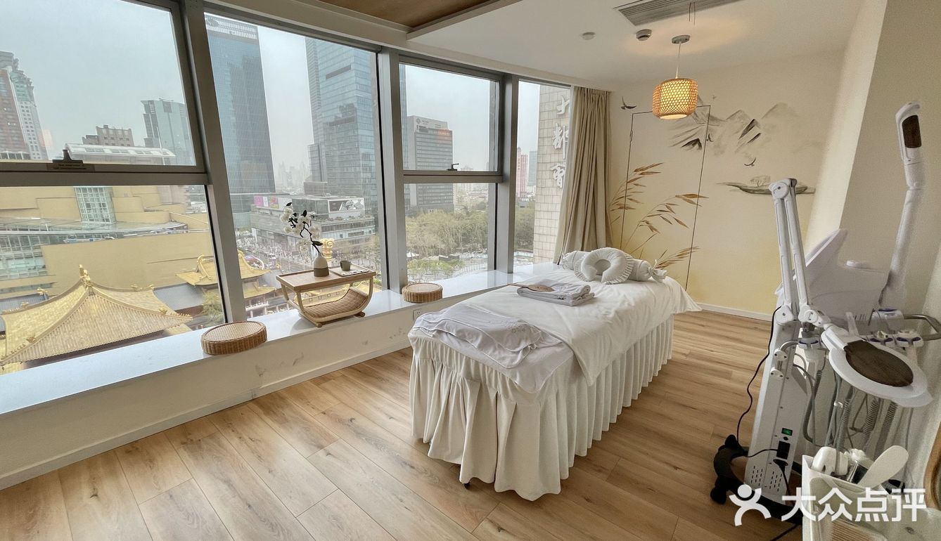 超赞小颜整骨就在poco