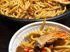 蟹脚热干面-沈记烧烤海鲜(江汉二路店)