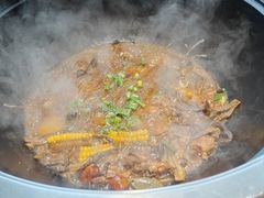 -锅老头海鲜铁锅炖