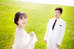 -太郎花子婚纱摄影艺术中心