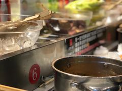 自助取餐区-百品聚旋转火锅(号外店)