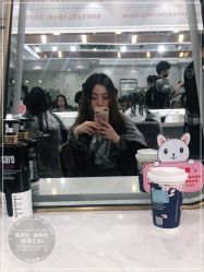 -镁连社·美联社