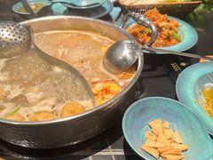 -老城鲜·小海鲜贝贝煲火锅(壹方城店)