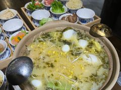-聚汇三少·龙虾·中餐厅(莫邪路新天地店)