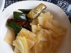 -八两八金·莱芜特色炒鸡(市南漳浦路店)