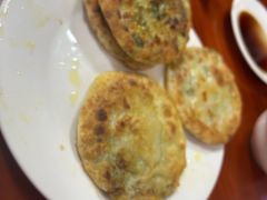 -老山记海城馅饼大酒店(振兴小区店)