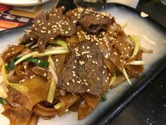 干炒牛河-避风塘·老港味餐厅(虹口龙之梦店)
