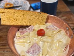 -I HOLIC艾豪丽披萨(KKone店)