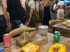 -BHC炸鸡(明洞总店)