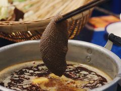 微辣锅底-马路边边串串香(双井直营店)