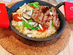 -必胜客(砂之船中东奥莱店)