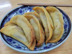 牛肉锅贴（5个/两）-牛味十足传统美食(凤凰西街店)