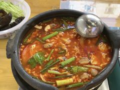 -黔二妞地摊火锅(龙华清湖店)