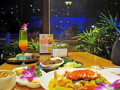 -暹罗酒肆泰餐厅酒吧