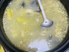 -土砂锅生态山庄·非遗砂锅雅鱼