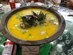 湘味石锅鱼-龚师傅土菜馆.地道农家菜(魅力湘西店)