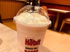草莓奶昔-The Habit Burger Grill 哈比特汉堡(爱琴海店)