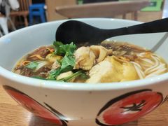 老鸡野生菌汤肥牛米线-云味馆·云南菜·云南米线(同泰时代广场店)