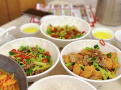 小炒黄牛肉-红色湘菜馆(春风店)