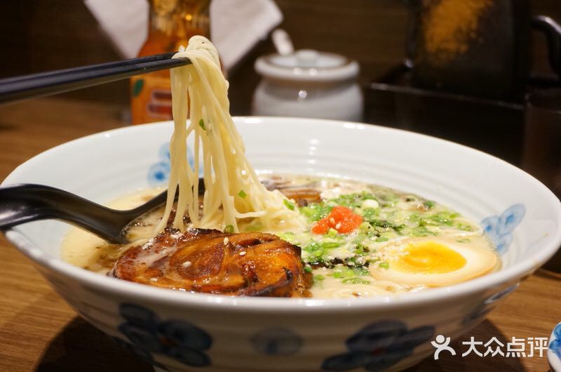 雷神拉面(财富中心玉米楼店)博多拉面图片