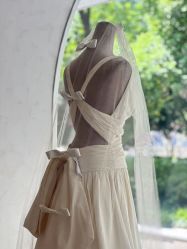 -艾米丽婚纱礼服