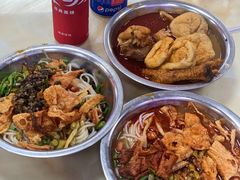 -凤张螺蛳粉·爽口粉(跃进路总店)