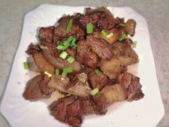 农家红烧猪肉-寒岩夕照农家乐