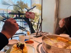 -左庭右院鲜牛肉火锅(浦江欢乐颂店)