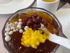 红糖水果冰粉-渝信川菜(工体店)