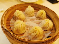 -新镇江酒家(南京西路店)